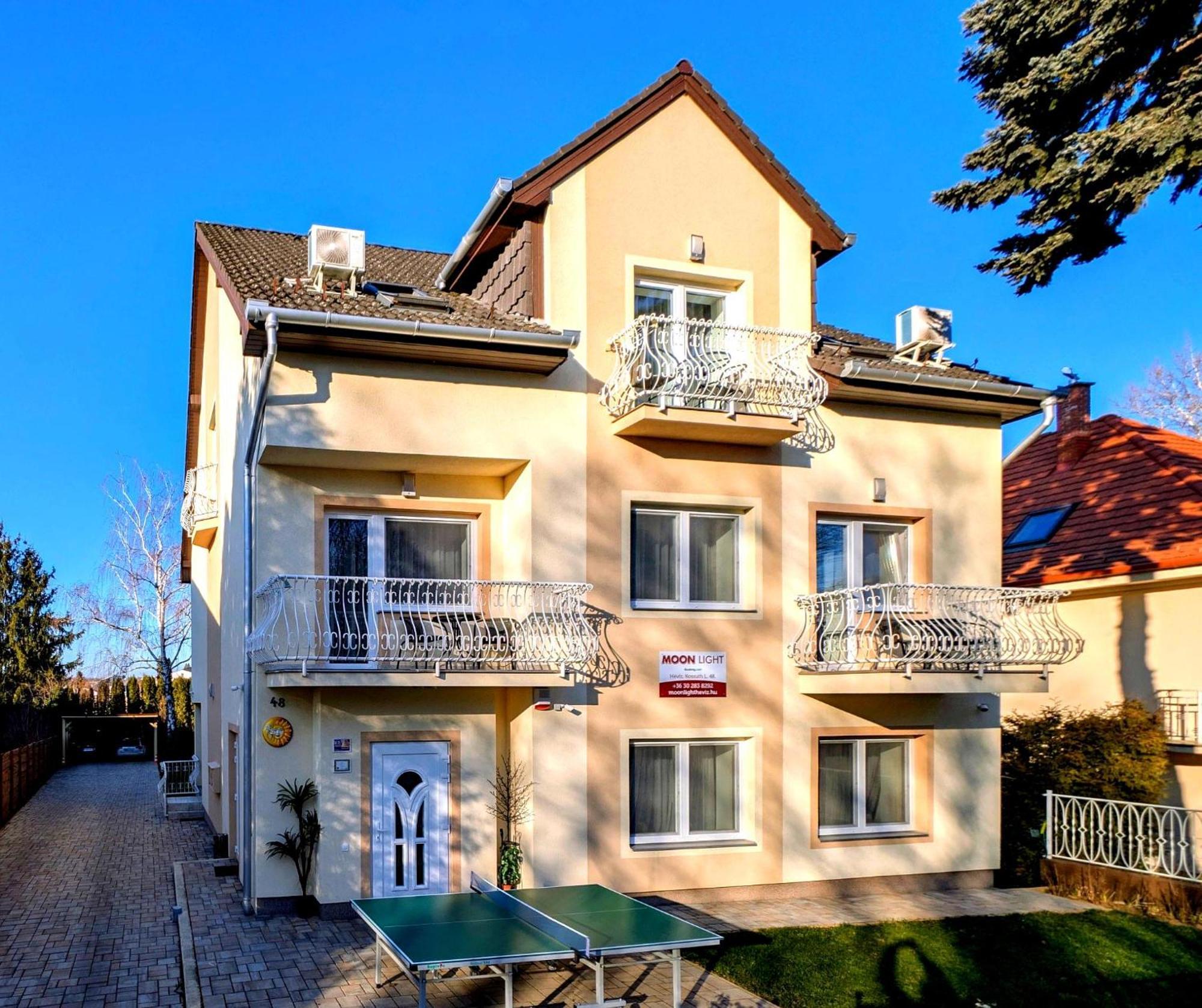 Moon Light Heviz Exterior foto